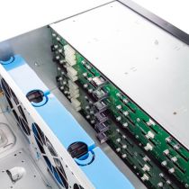 FANTEC SRC-4240X07 Boîtier externe 24xSAS&SATA sans adaptateur cour